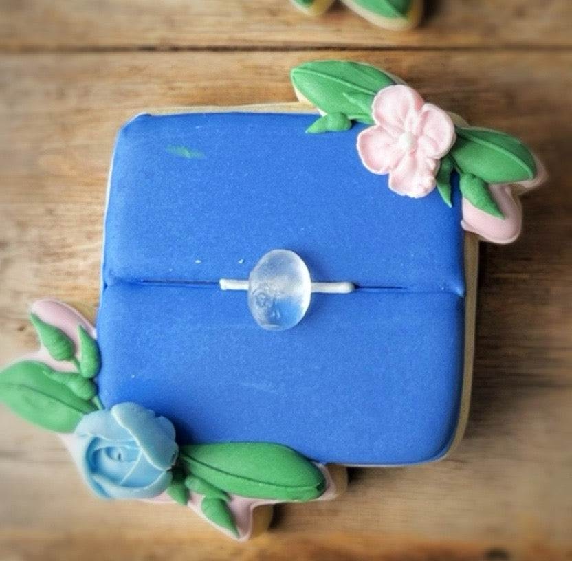 Saturday 5/31/2025: INTERMEDIATE Sugar Cookie Decorating class - Wedding Theme