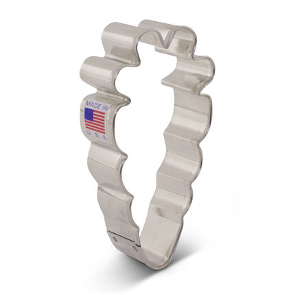 Carrot Cookie Cutter 3 7/8"