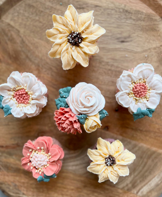 Wednesday 5/24/2023: Private Cupcake Decorating Class (Up to 8 people)