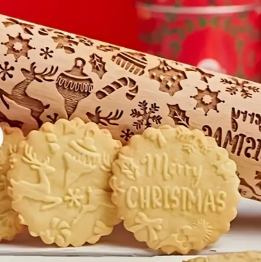 Rolling Pin with Christmas & Gingerbread