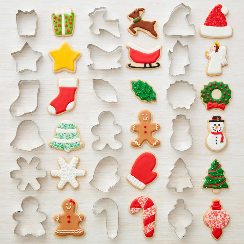 Christmas Cookie Cutters, 18-Piece Metal Set