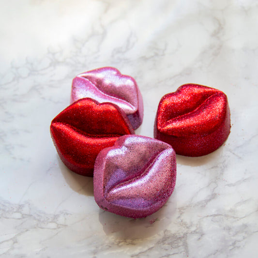 BWB 3 piece chocolate mold: FULL LIPS